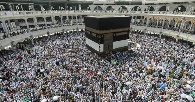 Sahte belgeyle hacca gittiler