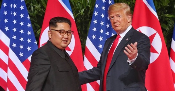 Trump: Kim ile birbirimize aşık olduk