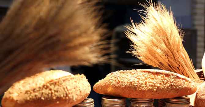 Ankara'daki yüzde 25'lik ekmek zammı durduruldu