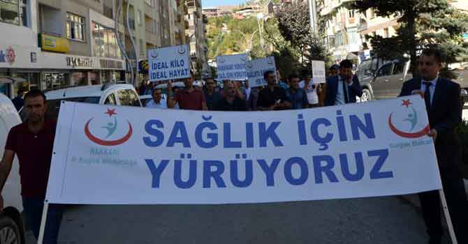 Hakkari'de 'Sağlıklı yaşam yürüyüşü' yapıldı