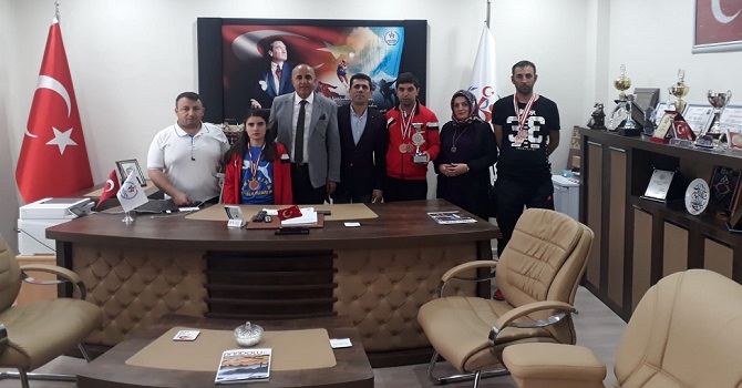 Sümbül Engellilerden Türkiye üçüncülüğü