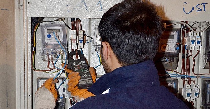 VEDAŞ: Kaçak elektrik kullananları bize ihbar edin