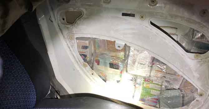 Van'da yol kontrolleri sırasında 205 kilo 240 gram eroin ele geçirildi