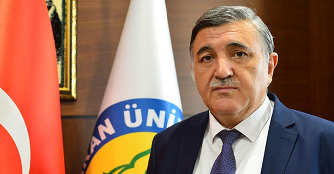 Harran Üniversitesi Rektörü istifa etti