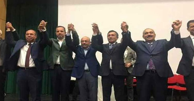 CHP'li Belediye Başkanı Ak Parti'ye geçti