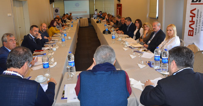 DİTAM İzmir’de barış çalıştayı düzenledi!