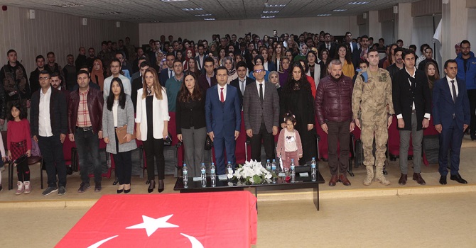 Çukurca'da 24 Kasım Öğretmenler Günü coşku ile kutlandı