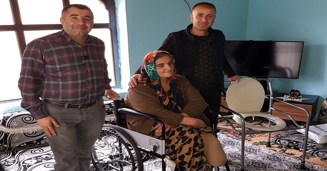 Engelli Çiftçi’nin tekerlekli sandalye sevinci