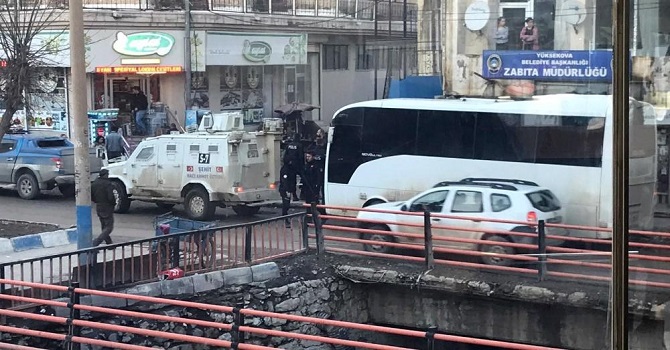 Yüksekova'da Gerginlik: 6 Gözaltı