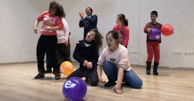 Hakkari'de 'Sen de yapabilirsin' projesi