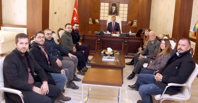 Akademisyenlerden Vali Akbıyık'a ziyaret