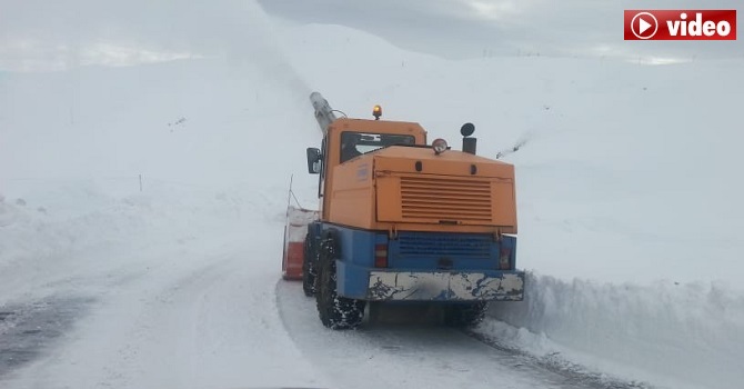 Hakkari il özel idaresi ekipleri seferber oldu