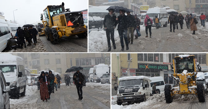 Hakkari'de kar hayatı olumsuz etkiliyor