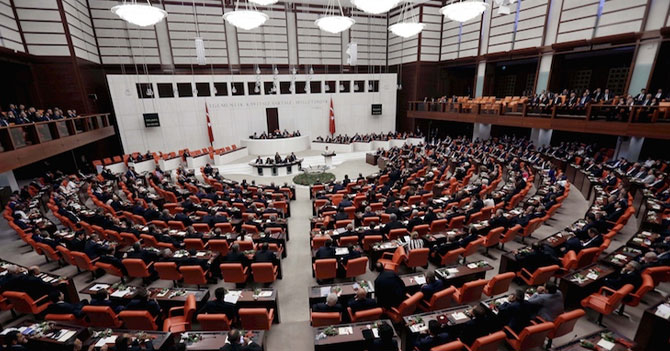 HDP’nin anadil teklifi reddedildi