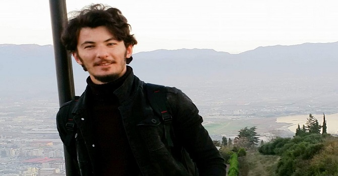 Hakkarili işçi asansör boşluğunda can verdi!