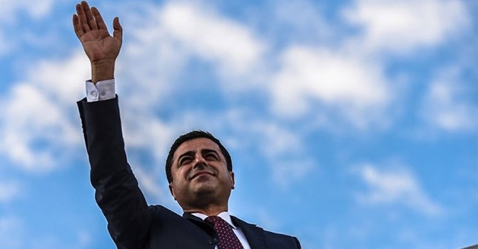 Demirtaş Nobel Barış Ödülü'ne aday olarak önerildi