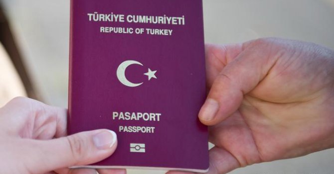 Türkiye'den Avrupa'ya iltica başvuruları yarı yarıya arttı