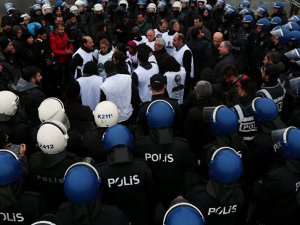 Diyarbakır'da Leyla Güven için yürüyüş gerginliği