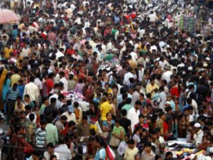 Kamyon düğün alayına daldı: 12 ölü