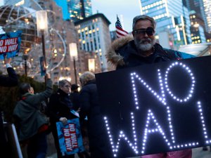 ABD'de 16 eyalet Trump'a dava açtı