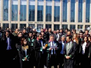 65 barodan açıklama: Van Barosu’nun yanındayız