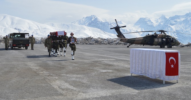 Hakkari'de vefat eden asker için tören düzenlendi