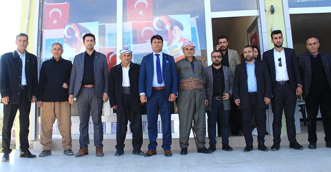 Derecik’te İYİ Parti seçim bürosu açıldı VİDEO