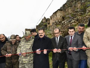 Çukurca'nın tarihi taş evleri restore ediliyor