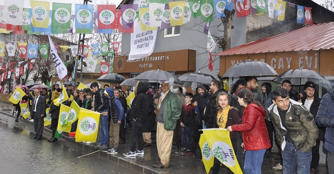 HDP Hakkari il örgütü’nden Çukurca'ya ziyaret