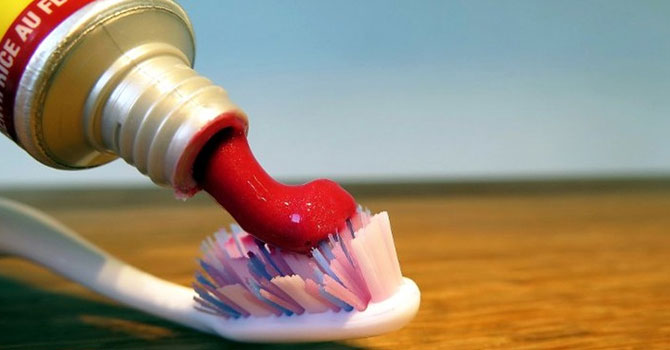 Üç diş macunundan ikisi zararlı