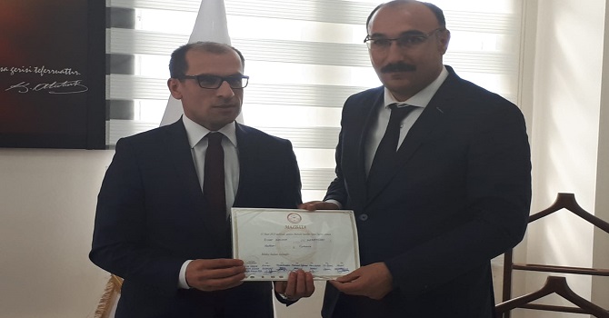 Çukurca Belediye Başkanı Dündar, Mazbatasını Aldı