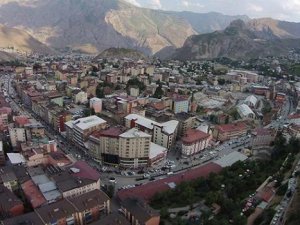 Hakkari'de gösteri ve yürüyüşler yasaklandı!