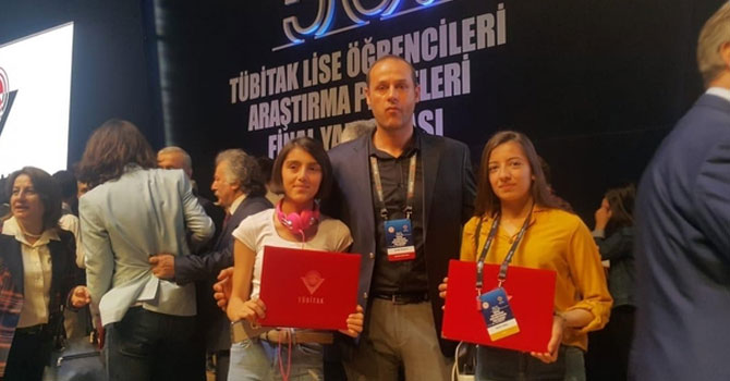 Yüksekovalı öğrencilere TÜBİTAK teşvik ödülü