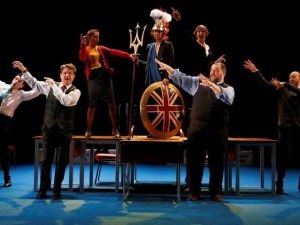 Komedyen sahnede öldü, izleyiciler şaka zannetti