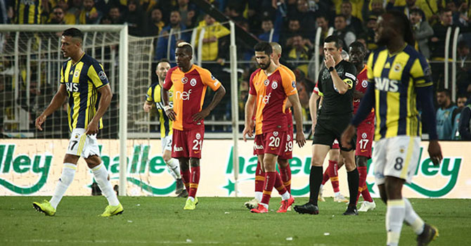 Fenerbahçe ile Galatasaray 1-1 berabere kaldı