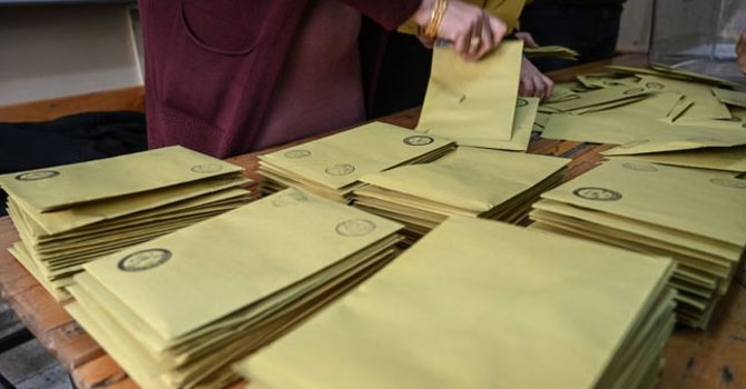 HDP'den Şemdinli ve Esendere için YSK'ya Olağanüstü itiraz başvurusu