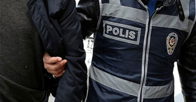 Adana’da 6 kişiye sosyal medya gözaltısı