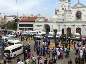 Sri Lanka'da törene saldırı: 156 ölü, yüzlerce yaralı