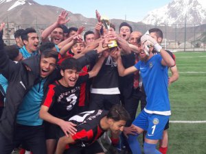 Yüksekovalı gençler il birincisi oldu