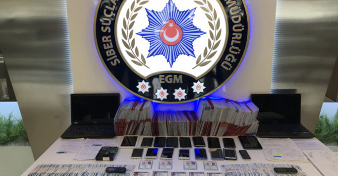 Hakkari dahil 5 ilde “Siber Dolandırıcılık” operasyonu!