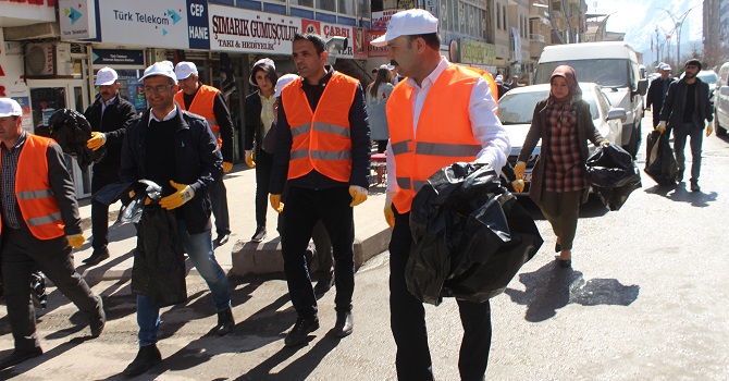 Hakkari Belediyesi temizlik kampanyası başlattı