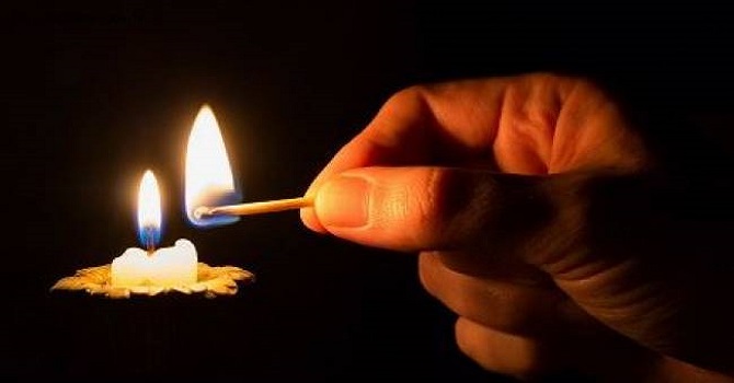 Çukurca'da Elektrik kesintileri bezdirdi