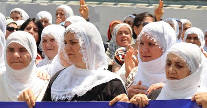 Eşbaşkan Karaman'ın anneler günü mesajı