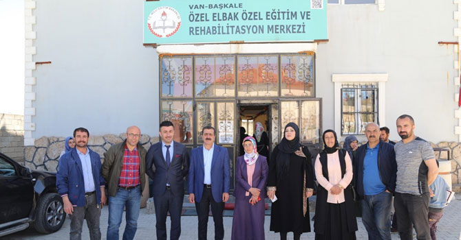 Acar  ve Polat’tan Rehabilitasyon merkezine ziyaret