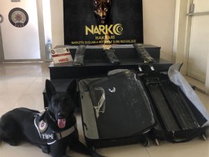 Yüksekova Havalimanında  eroin ele geçirildi