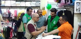 İHH'den 100 yetim çocuğa bayramlık giysi yardımı!