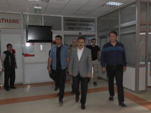 Vali Akbıyık; yaralı askerleri ziyaret etti