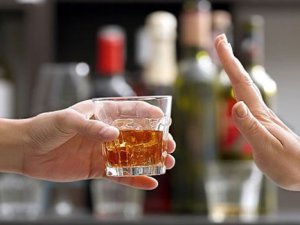 Özel günlerde polise içkiyi serbest kıldılar