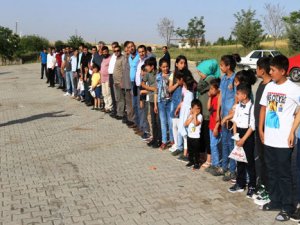 300 torunu bayramını kutlamak için sıraya girdi