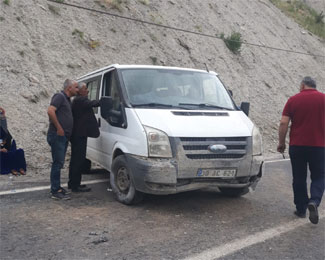 Hakkari’de trafik kazası: 6 yaralı
